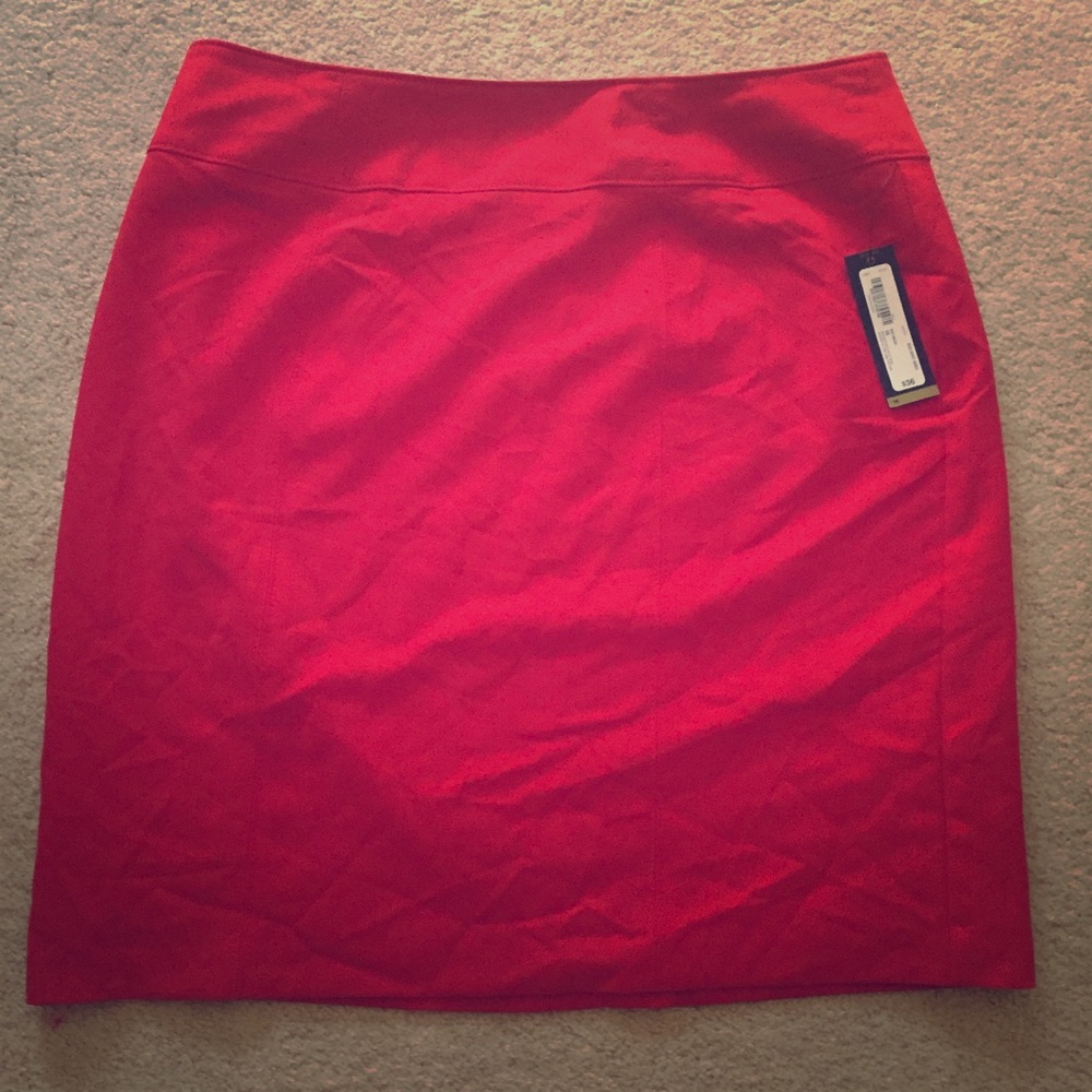 NWT Red Worthington Skirt - Size 16